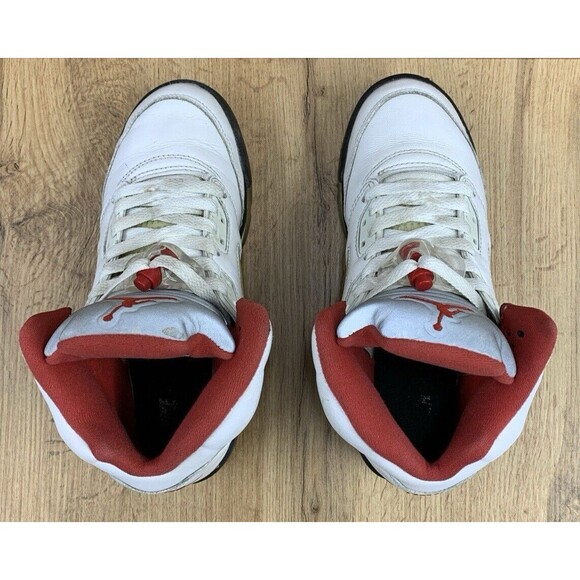 Nike Air Jordan 5 Retro Mid Fire Red Silver Tongue Sneakers 5Y White 440888-102 - Picture 12 of 16